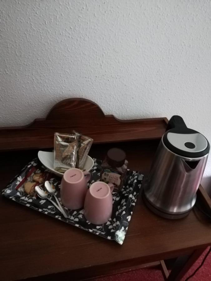 Avoessel Hotell Küsten Eksteriør bilde
