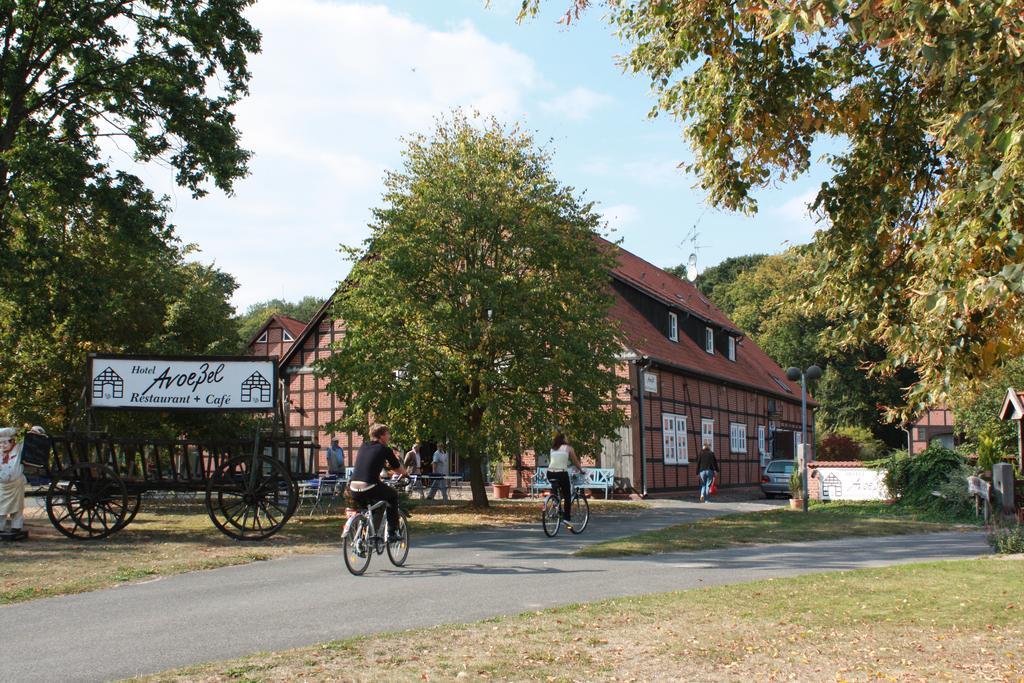 Avoessel Hotell Küsten Eksteriør bilde